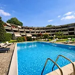 Garda Apartament *